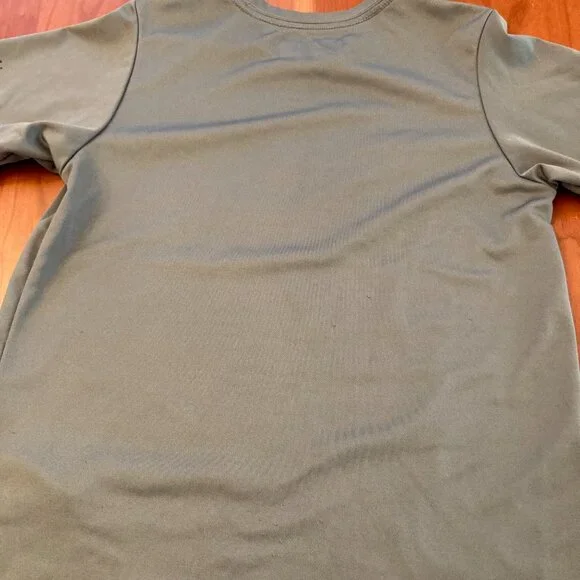 Columbia Sunguard Rashguard with SPF 50  & moisture wick t shirt sz XS 6/7 Set - Picture 12 of 13